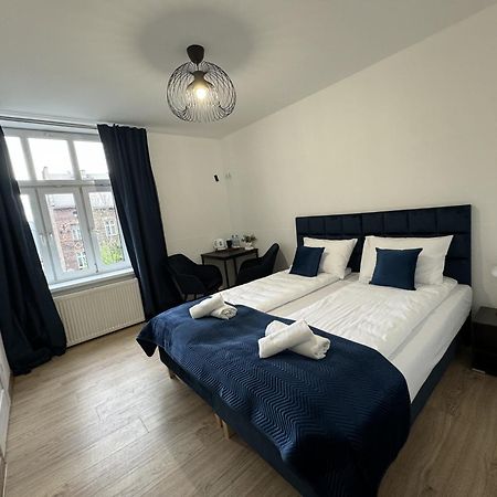 Iris Aparthotel Cracovie Extérieur photo