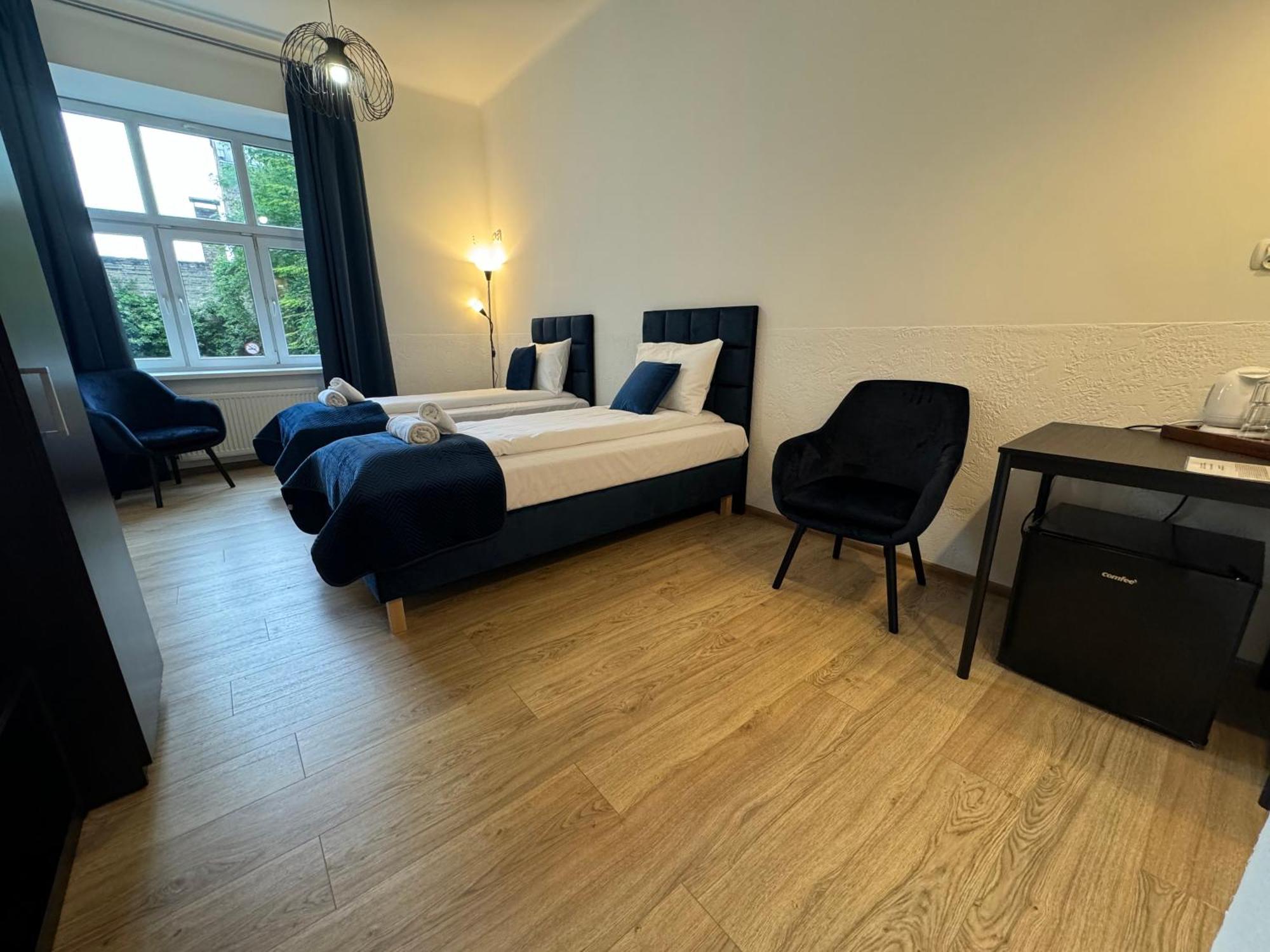 Iris Aparthotel Cracovie Extérieur photo
