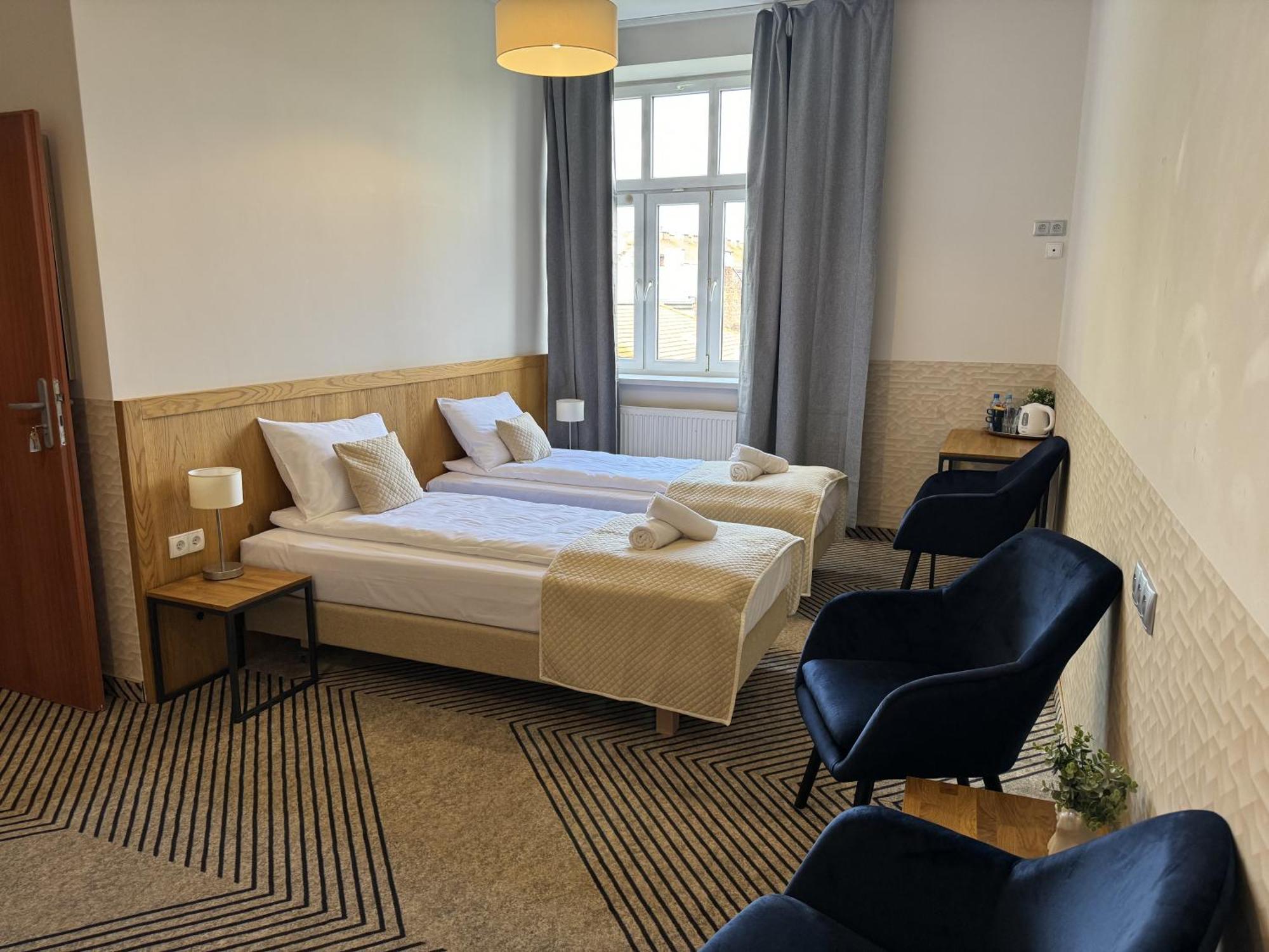 Iris Aparthotel Cracovie Extérieur photo