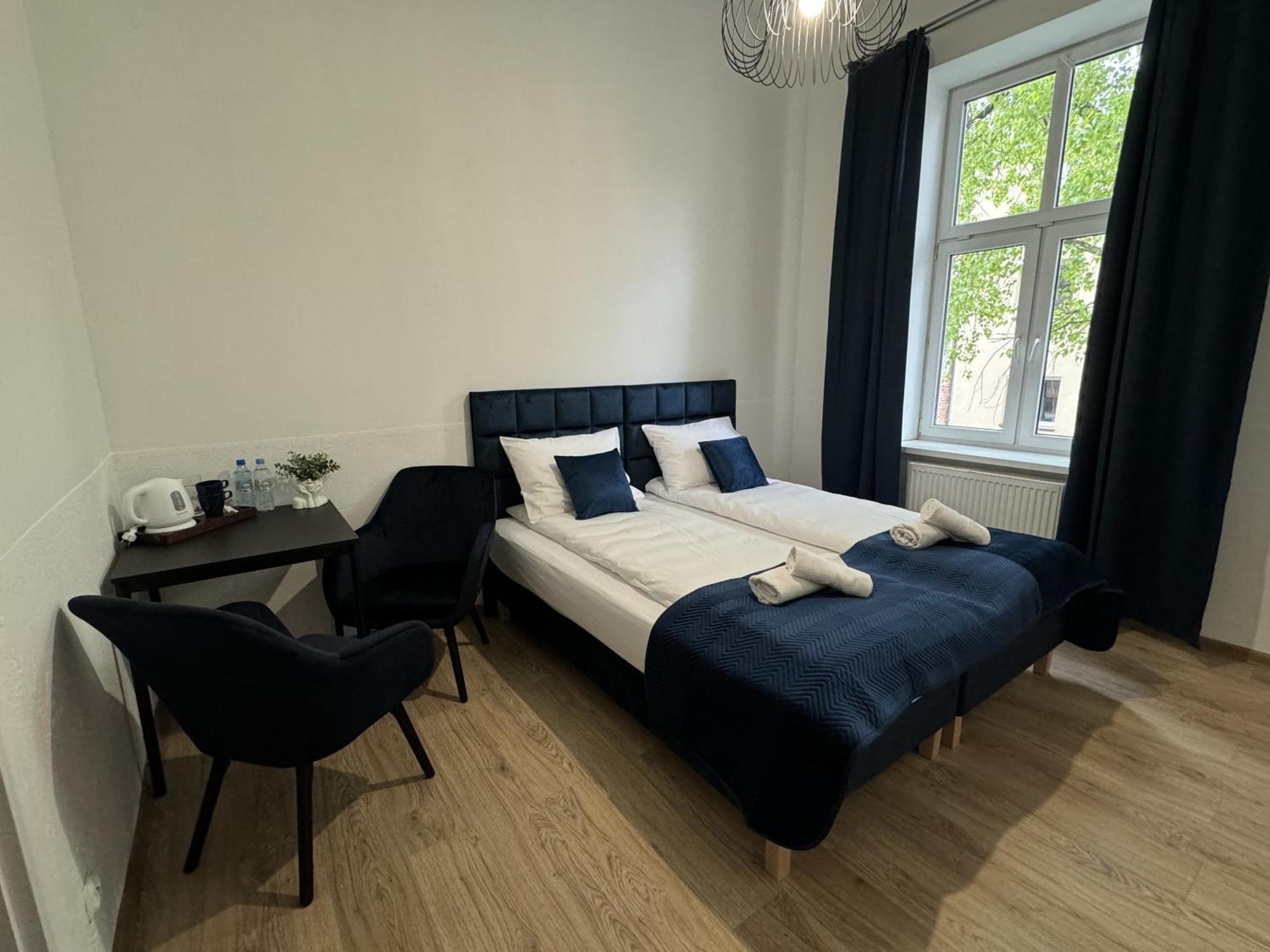 Iris Aparthotel Cracovie Extérieur photo